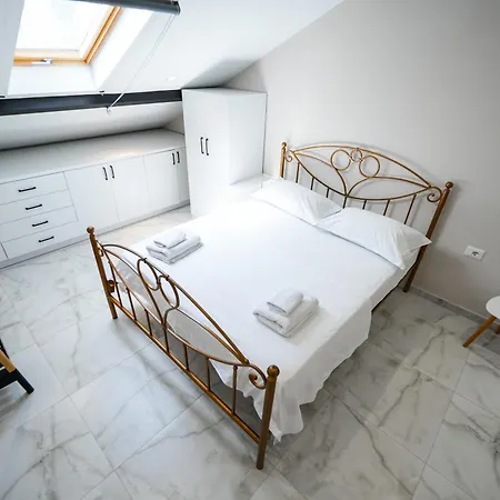 Center Hideout - Apartment *