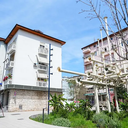 Apartment Center Hideout - Tirana