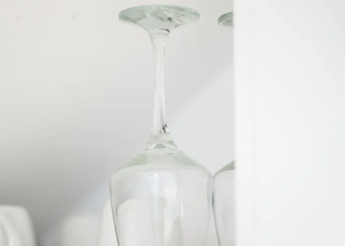 Apartment Center Hideout -